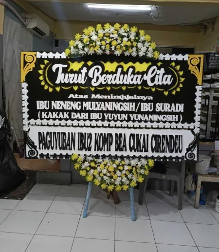 Papan Bunga Duka Krandegan Bayan