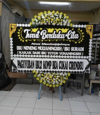 Papan Bunga di Krandegan Bayan